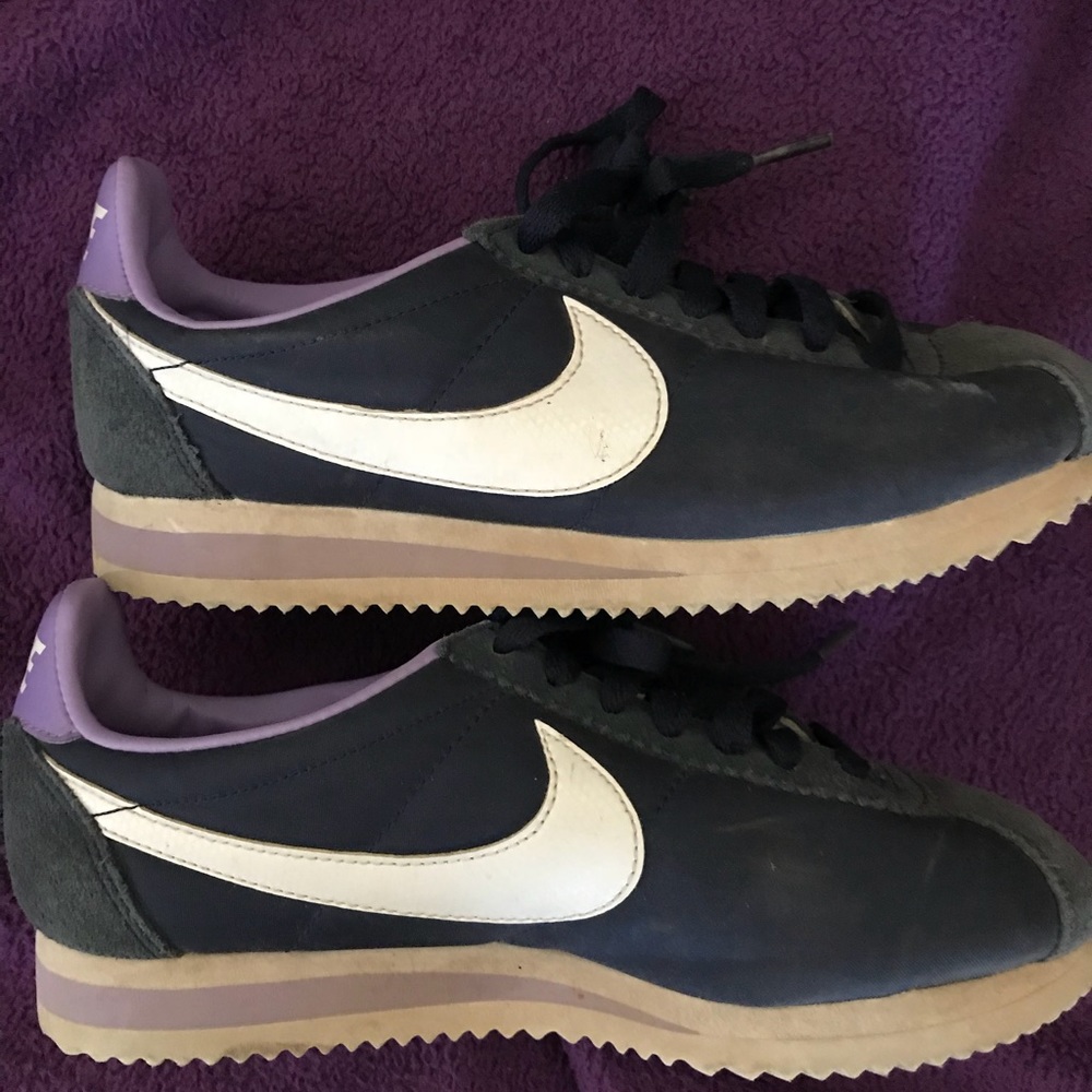 Nike Cortez size 5.5